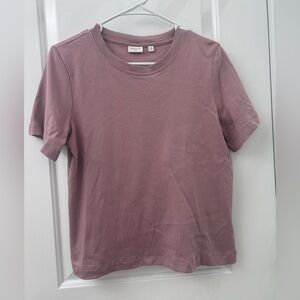 Aritzia babaton mauve shirt short sleeve